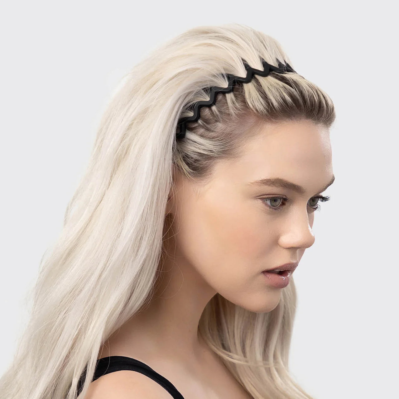 Zig Zag Headband is the Hottest Hair Accessory of the Year