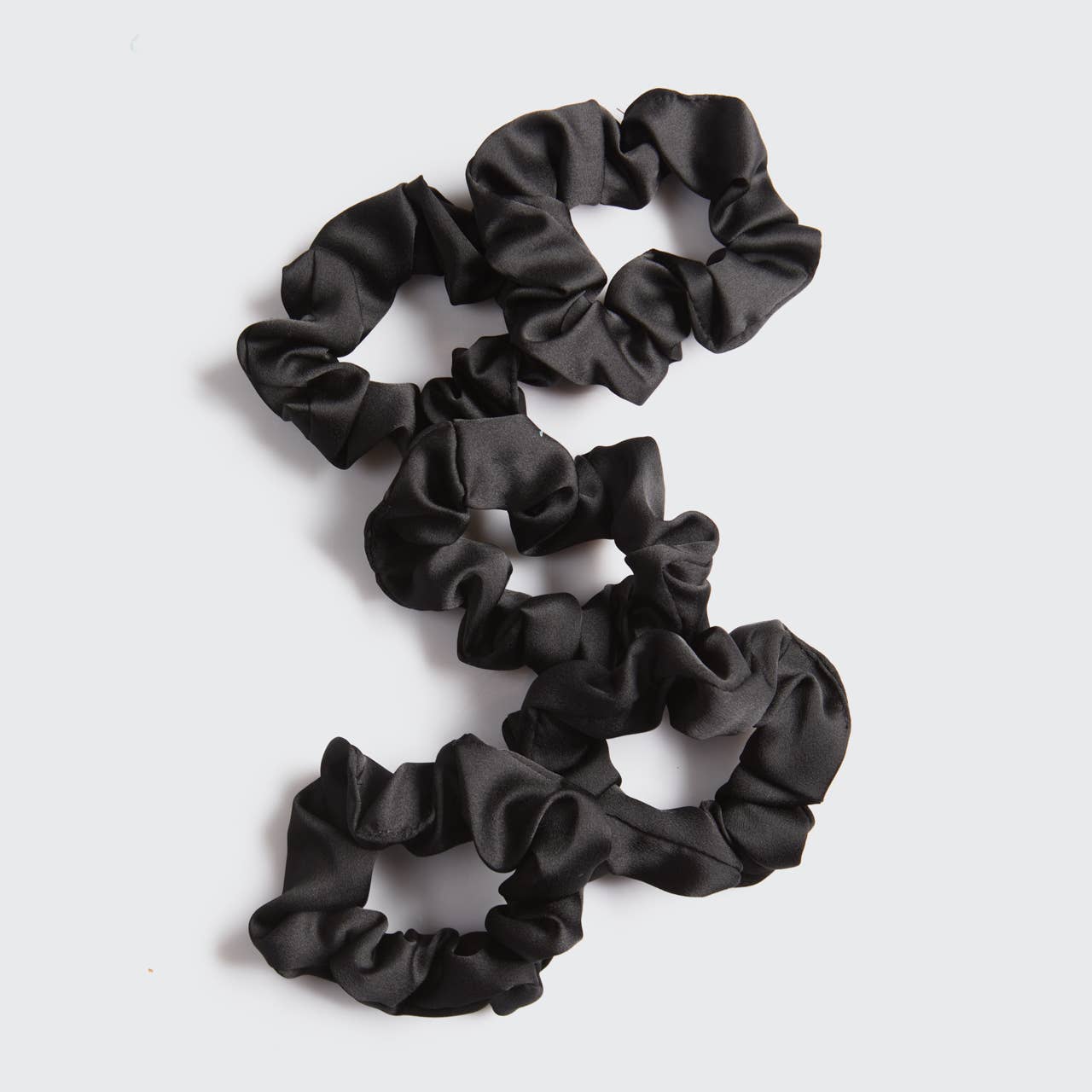 Satin Sleep Scrunchies 5pc - Black - OLIVIA PAISLEY 